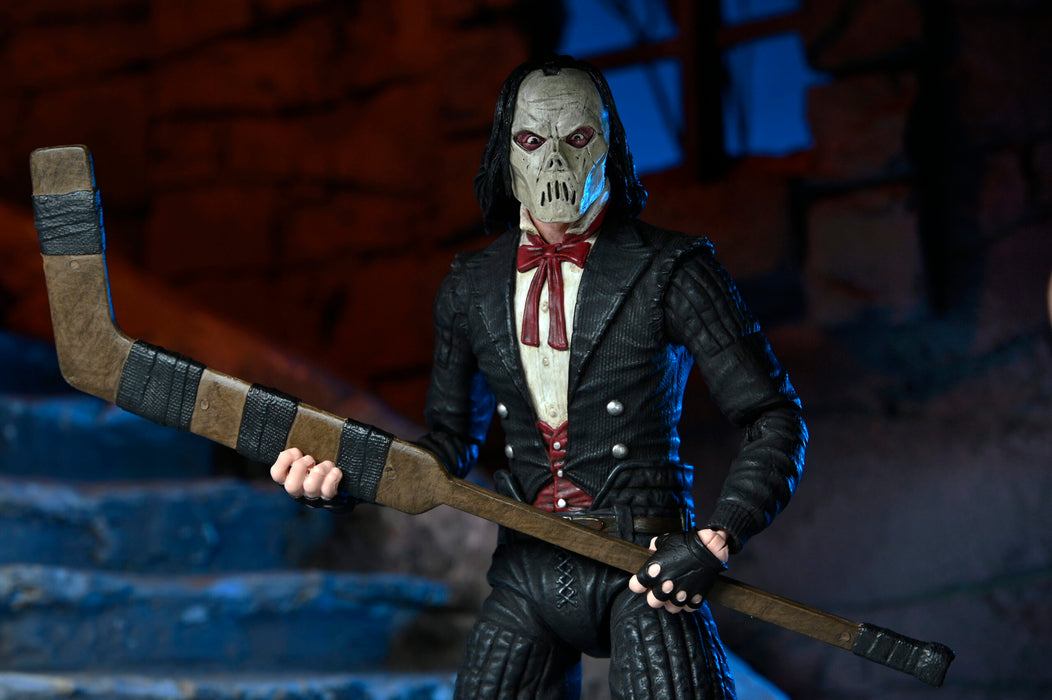 Neca Figura de Accion Ultimate: Universal Monsters x TMNT - Casey Como El Fantasma De La Opera 7 Pulgadas