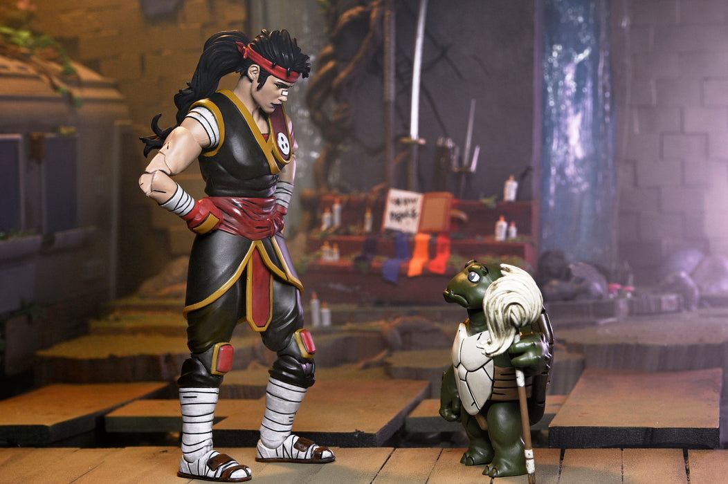 NECA Figura de Accion: TMNT The Last Ronin The Lost Years - Casey Marie con Baby Odyn y Uno 7 Pulgadas