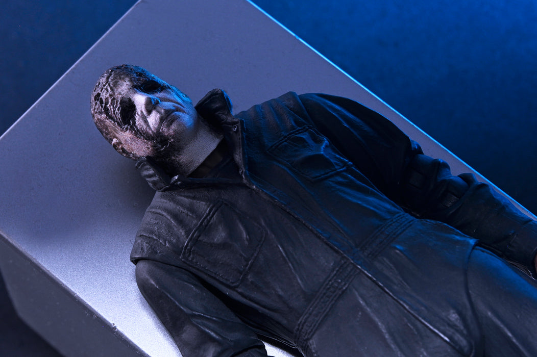 NECA Figura de Accion Ultimate: Halloween Resurrection - Michael Myers 7 Pulgadas