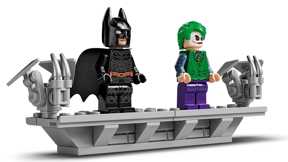 LEGO DC Batman Batmovil Blindado 76240