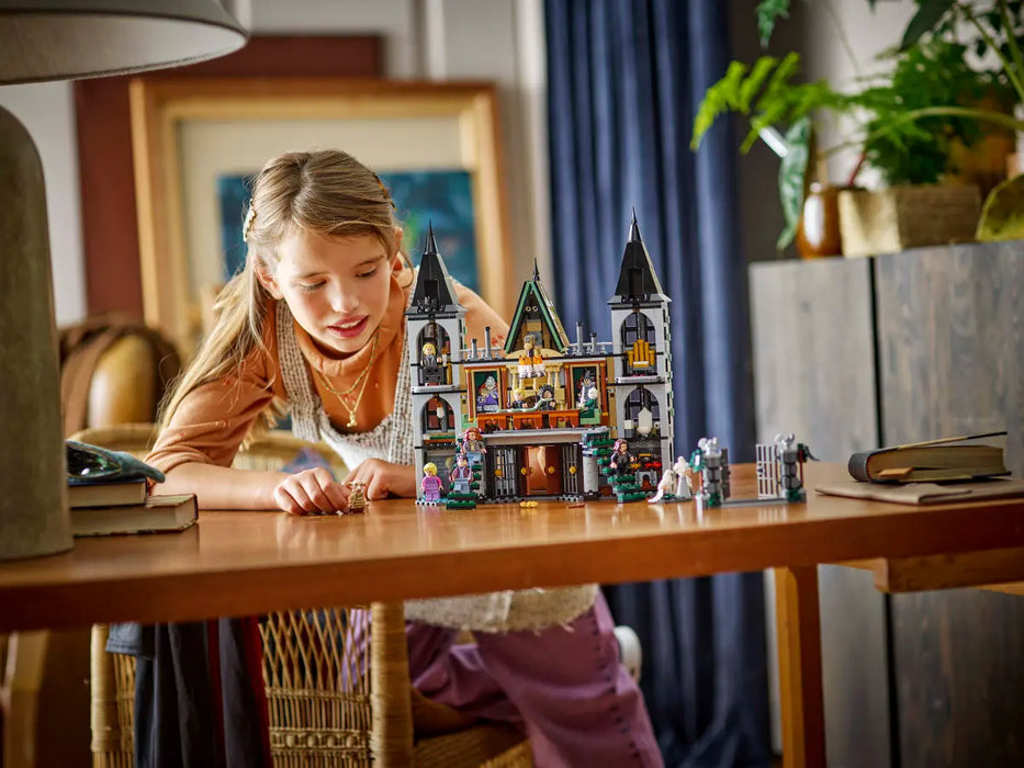 LEGO Harry Potter Mansion Malfoy 76453