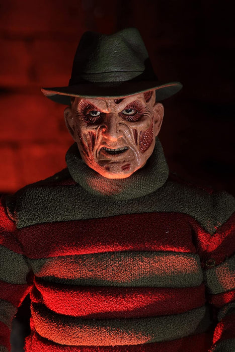 NECA Figura de Accion Vestida: Pesadilla En La Calle Elm - New Nightmare Freddy 8 Pulgadas