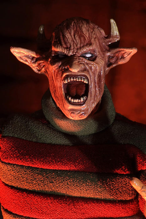 NECA Figura de Accion Vestida: Pesadilla En La Calle Elm - New Nightmare Freddy 8 Pulgadas