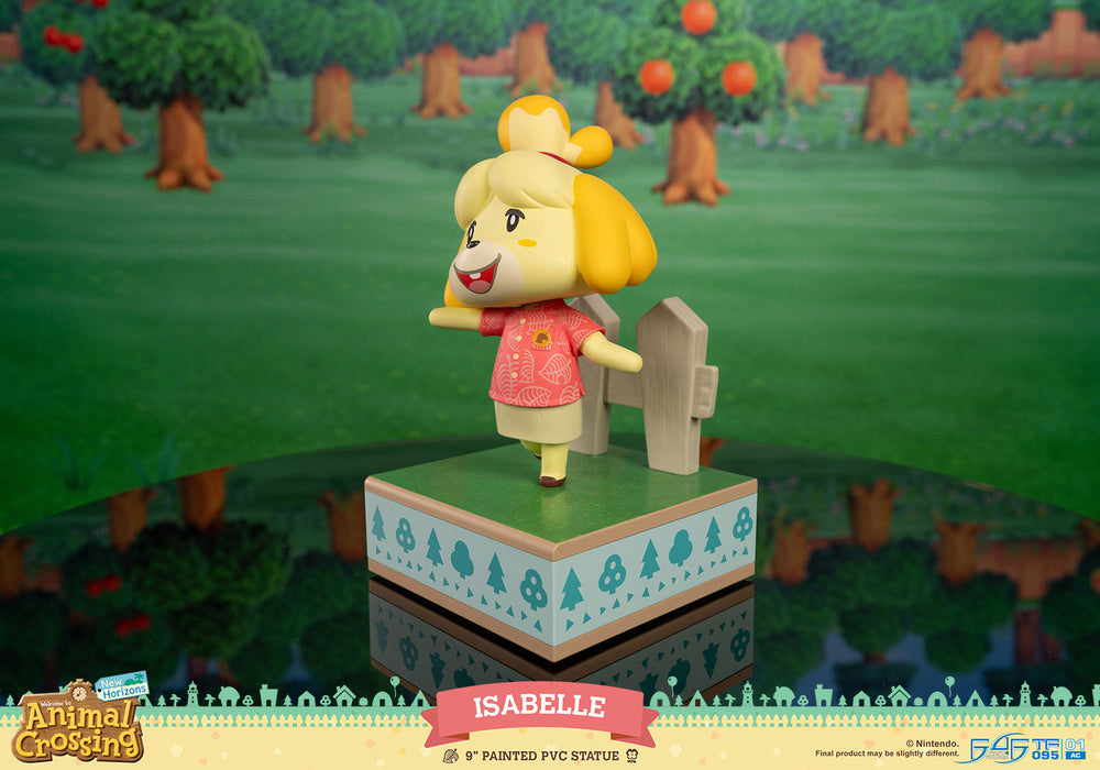 First 4 Figures: Animal Crossing New Horizons - Isabelle 8.5 Pulgadas