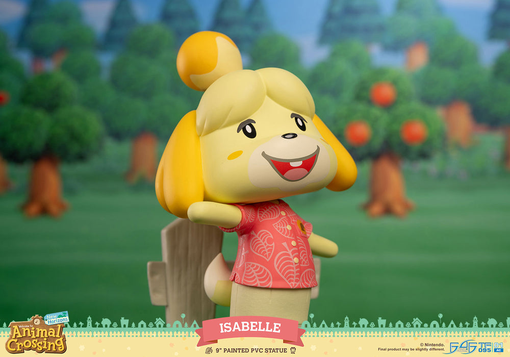 First 4 Figures: Animal Crossing New Horizons - Isabelle 8.5 Pulgadas