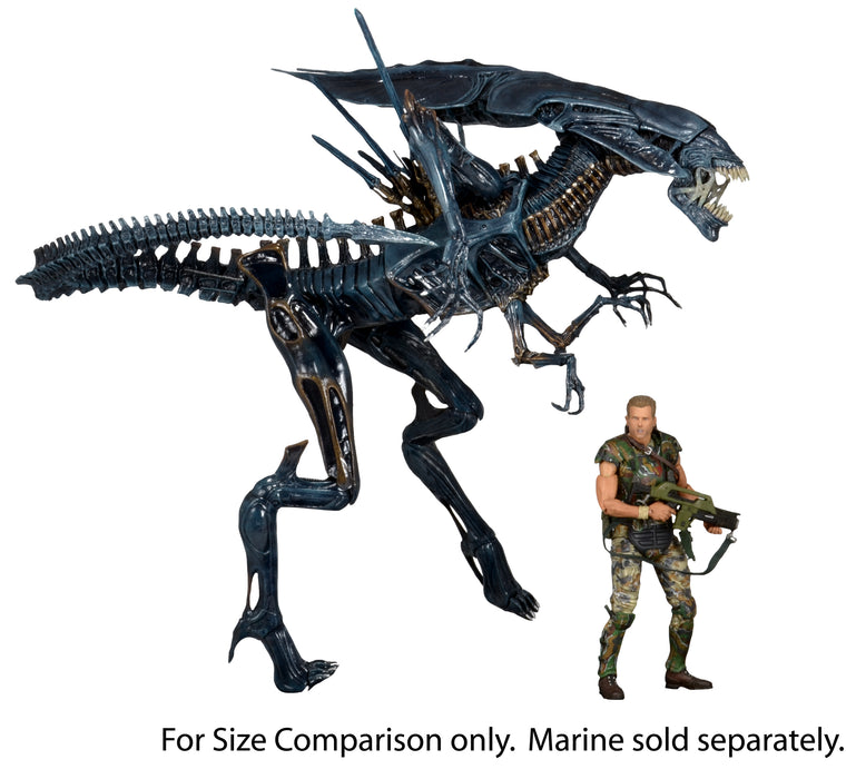 NECA Figura de Accion Ultra Deluxe Boxed: Aliens - Reina Alien 22 Pulgadas