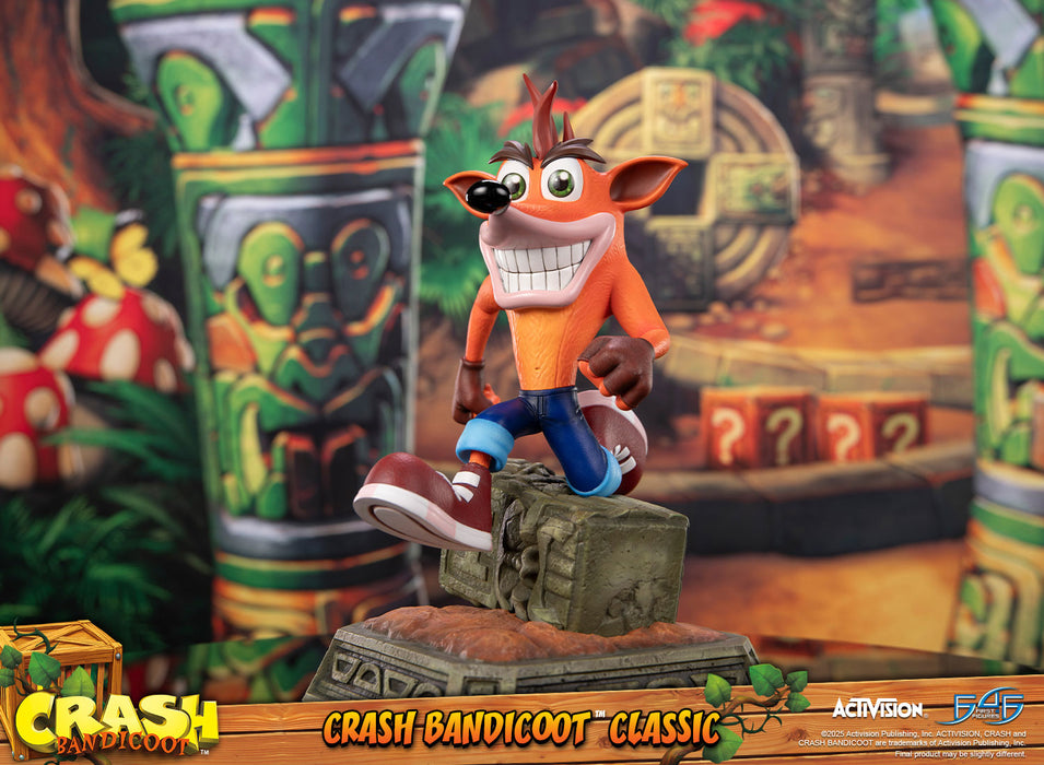 First 4 Figures: Crash Bandicoot - Crash 11.8 Pulgadas
