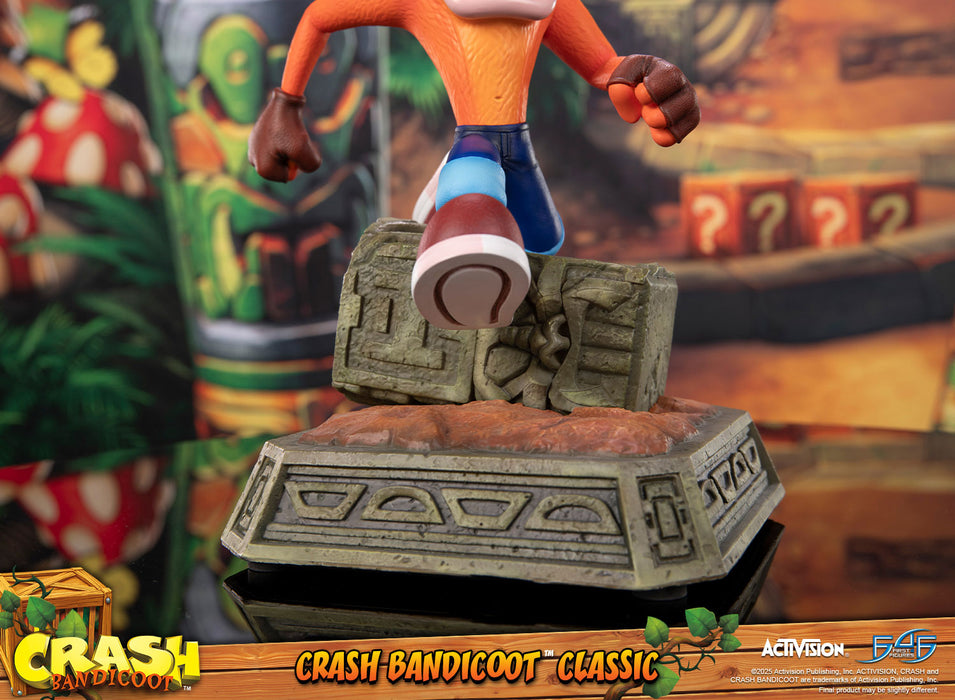 First 4 Figures: Crash Bandicoot - Crash 11.8 Pulgadas