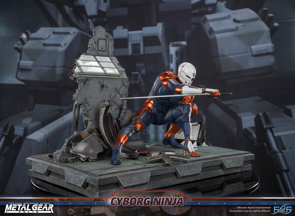 First 4 Figures: Metal Gear Solid - Cyborg Ninja Gray Fox 16 Pulgadas