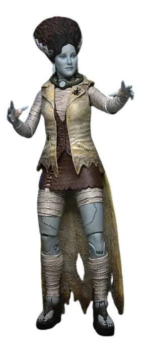 NECA Figura de Accion Ultimate: Universal Monsters x TMNT - April como La Novia de Frankenstein 7 Pulgadas