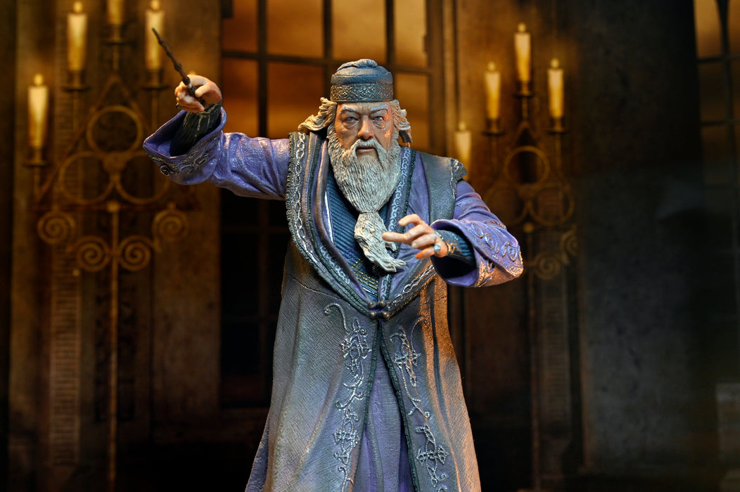 NECA Legacy Collection: Harry Potter - Albus Dumbledore 7 Pulgadas
