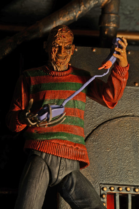 NECA Figura de Accion Ultimate: Pesadilla En La Calle Del Infierno 30 Aniversario - Freddy 7 Pulgadas