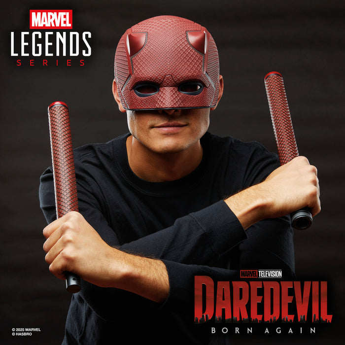 Marvel Legends Series: Daredevil Born Again - Mascara Y Baston De Combate De Daredevil Casco Premium Replica