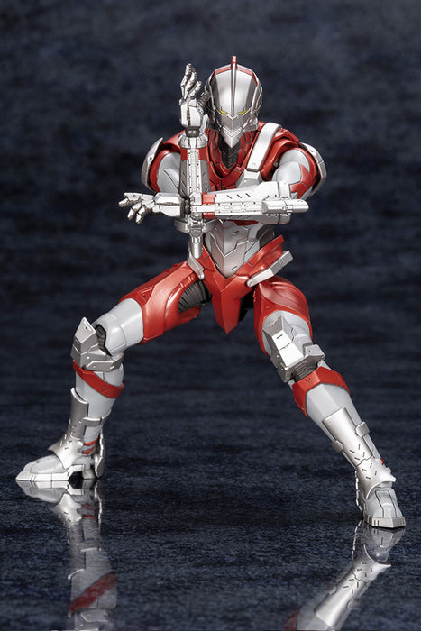 Kotobukiya: Ultraman - Ultraman by Shinjiro Hayata kit de plastico