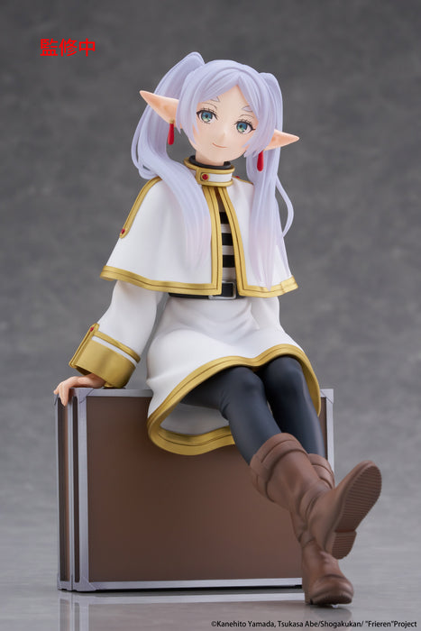 Taito Prize Figure Desktop Cute: Frieren Beyond Journeys End - Frieren Trunk Case