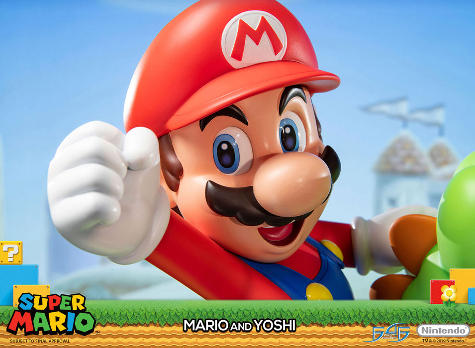 First 4 Figures: Super Mario - Mario y Yoshi Standard 19 Pulgadas