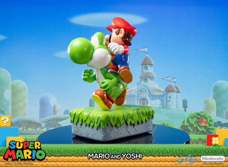 First 4 Figures: Super Mario - Mario y Yoshi Standard 19 Pulgadas