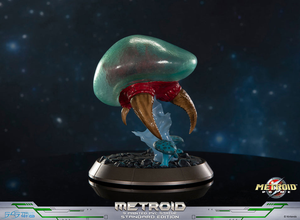 First 4 Figures: Metroid Prime - Metroid 8 Pulgadas