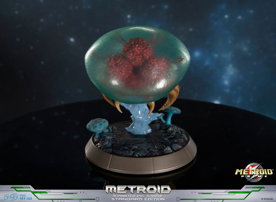 First 4 Figures: Metroid Prime - Metroid 8 Pulgadas