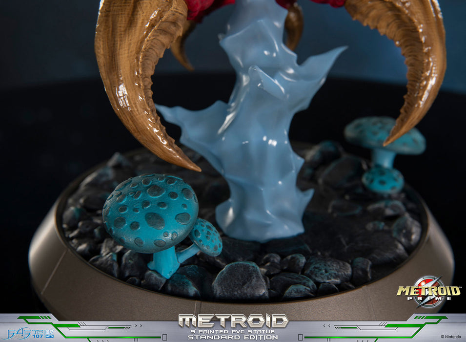 First 4 Figures: Metroid Prime - Metroid 8 Pulgadas