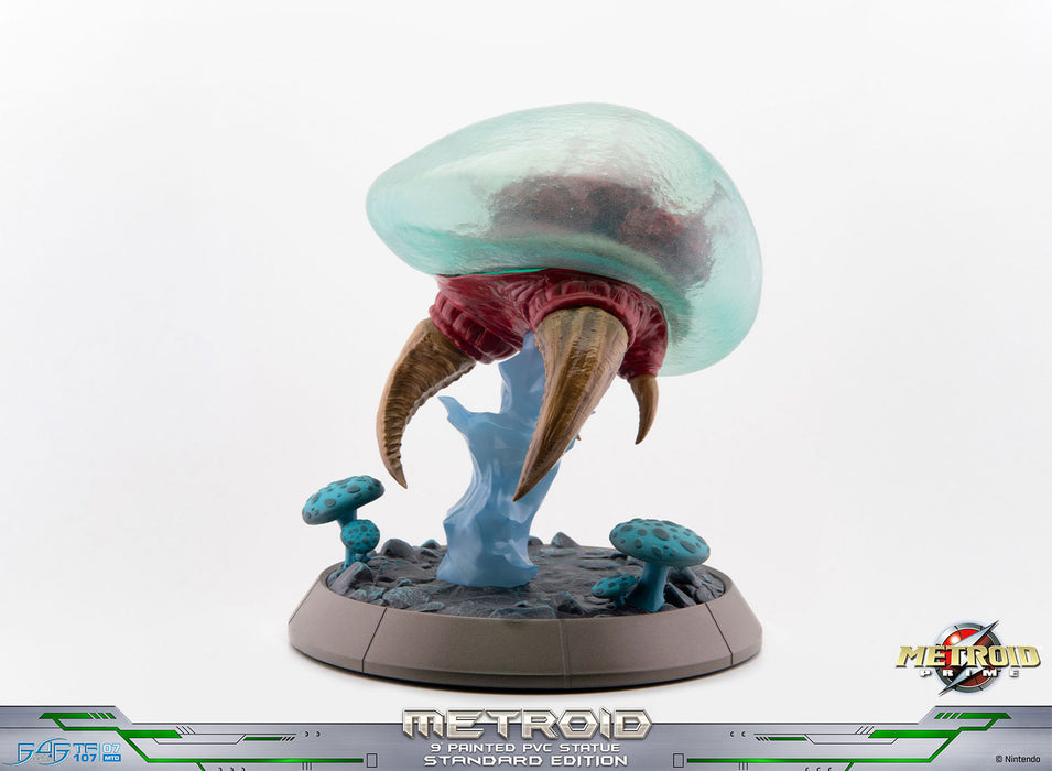 First 4 Figures: Metroid Prime - Metroid 8 Pulgadas