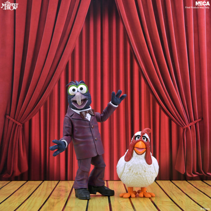 NECA Figura de Accion Ultimate: Los Muppets - Gonzo con Camilla 7 Pulgadas