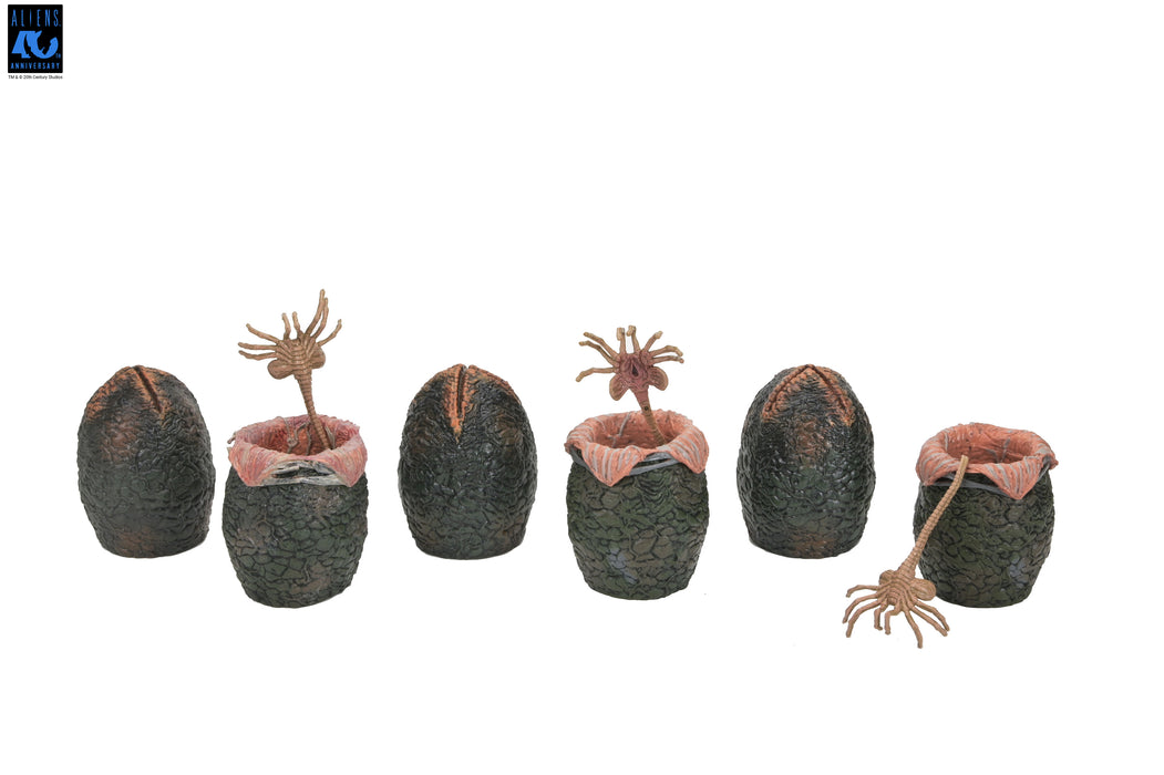 NECA Accessory Pack: Alien 40 Aniversario - Carton of Alien Eggs 6 Pack