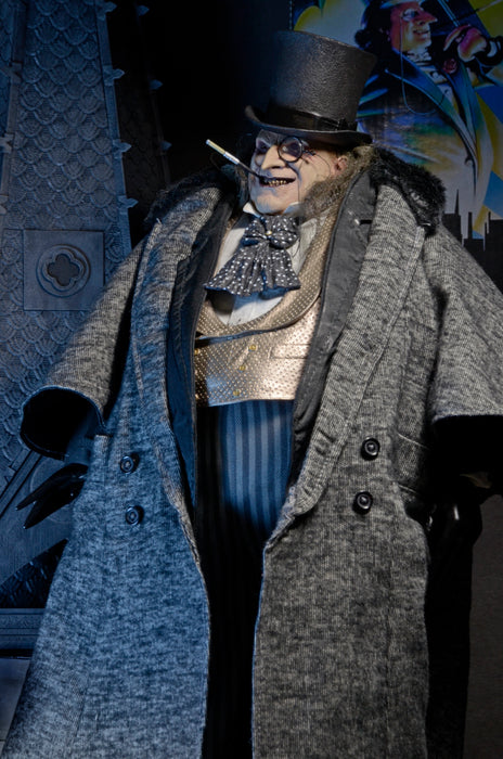 NECA Figura de Accion: Batman Returns - Mayoral Penguin Devito Escala 1/4
