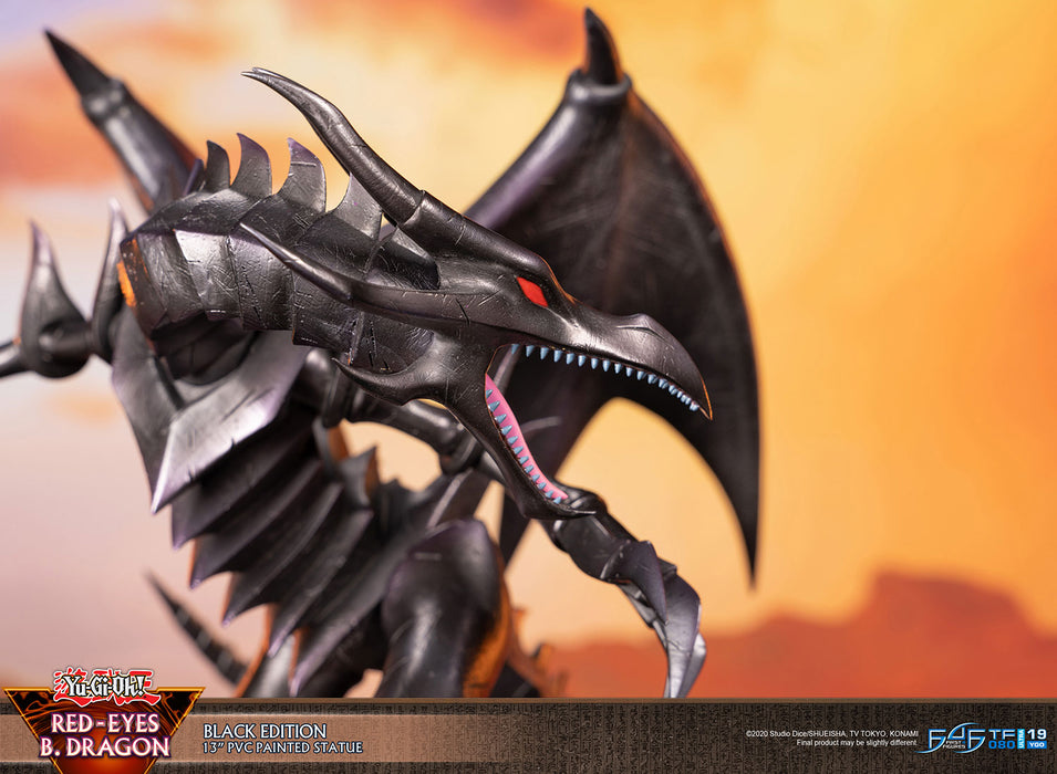 First 4 Figures: Yu Gi Oh - Dragon Negro De Ojos Rojos 13 Pulgadas