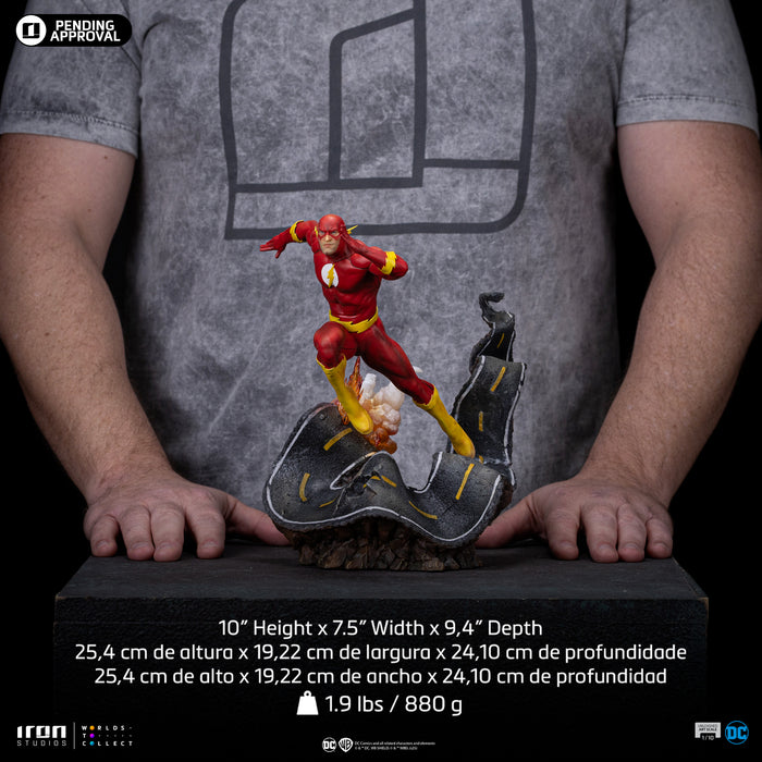 IRON Studios: DC Comics - Flash Escala de Arte 1/10