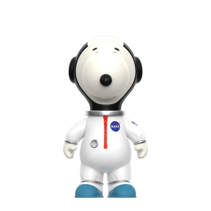 Super7 Supersize: Peanuts Charlie Brown - Snoopy White Spacesuit