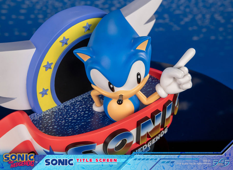 First 4 Figures: Sonic The Hedgehog - Sonic Title Screen 8.2 Pulgadas