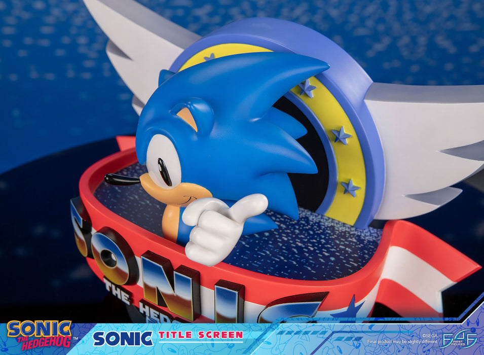 First 4 Figures: Sonic The Hedgehog - Sonic Title Screen 8.2 Pulgadas