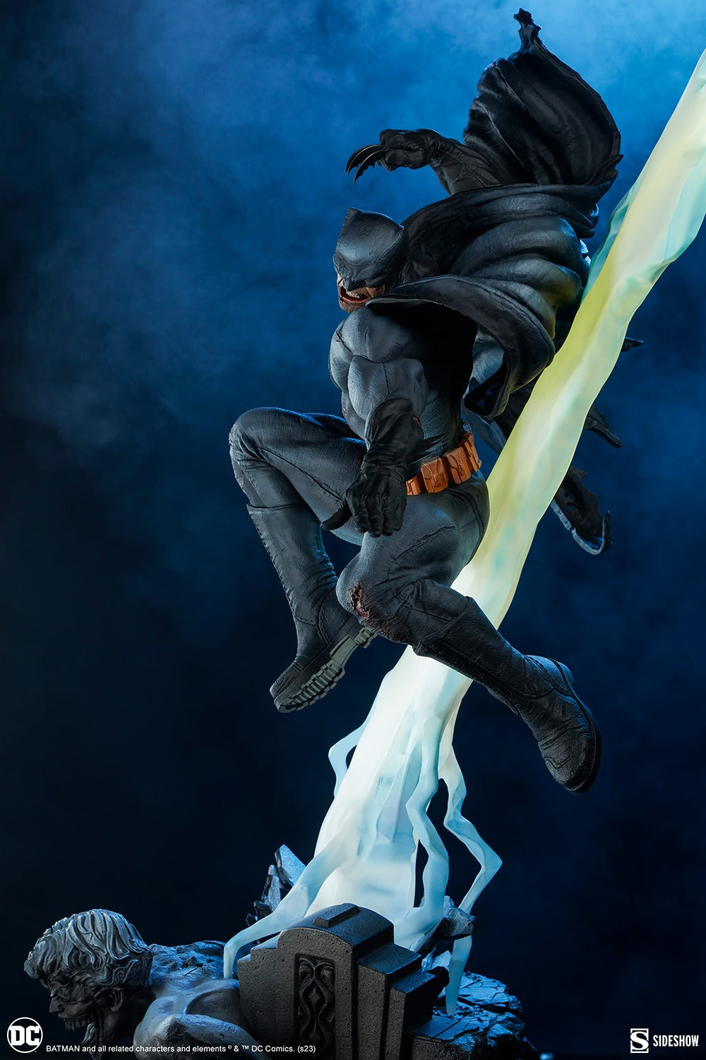 Sideshow Premium Format Figure: Batman - The Dark Knight Returns