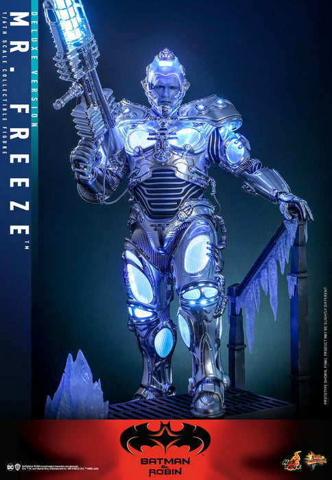 Hot Toys Movie Masterpiece Series: DC Batman Y Robin - Mr Freeze Deluxe Escala 1/6