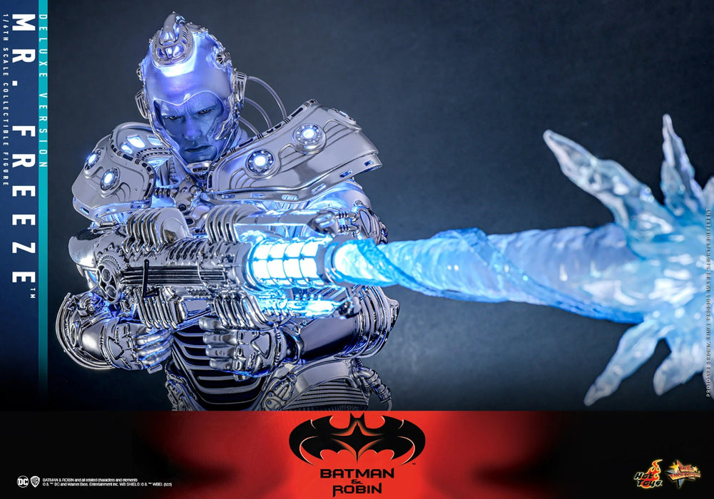 Hot Toys Movie Masterpiece Series: DC Batman Y Robin - Mr Freeze Deluxe Escala 1/6