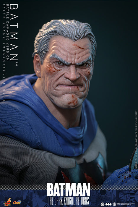 Hot Toys Comics Masterpiece Series: DC Batman The Dark Knight Returns - Batman Battle Damaged Escala 1/6