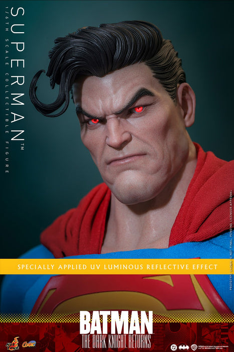 Hot Toys Comics Masterpiece Series: DC Batman The Dark Knight - Superman Escala 1/6