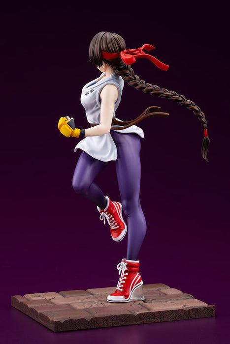 Kotobukiya Bishoujo: The King of Fighters XV - Yuri Sakazaki Escala 1/7