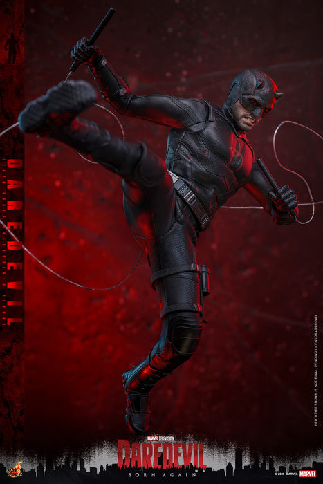 Hot Toys Television Masterpiece Series: Daredevil Born Again - Daredevil Traje Negro Escala 1/6
