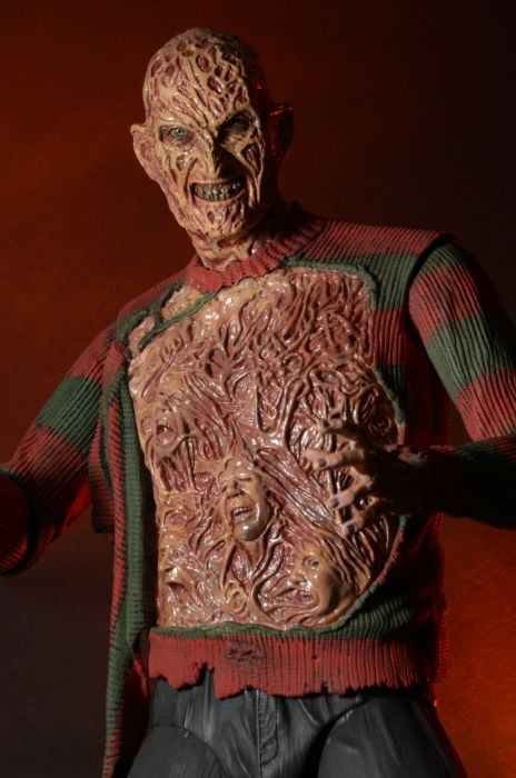 NECA Figura de Accion: Pesadilla En La Calle Del Infierno - Freddy Dream Warrior Escala 1/4