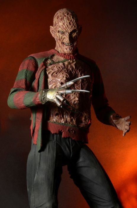 NECA Figura de Accion: Pesadilla En La Calle Del Infierno - Freddy Dream Warrior Escala 1/4
