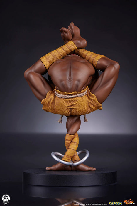PCS Statue: Street Fighter - Set Akuma y Dhalsim Escala 1/10