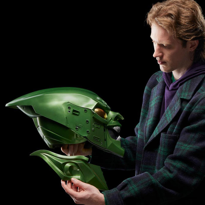 Marvel Legends Series: Spider-Man No Way Home - Casco Premium Duende Verde