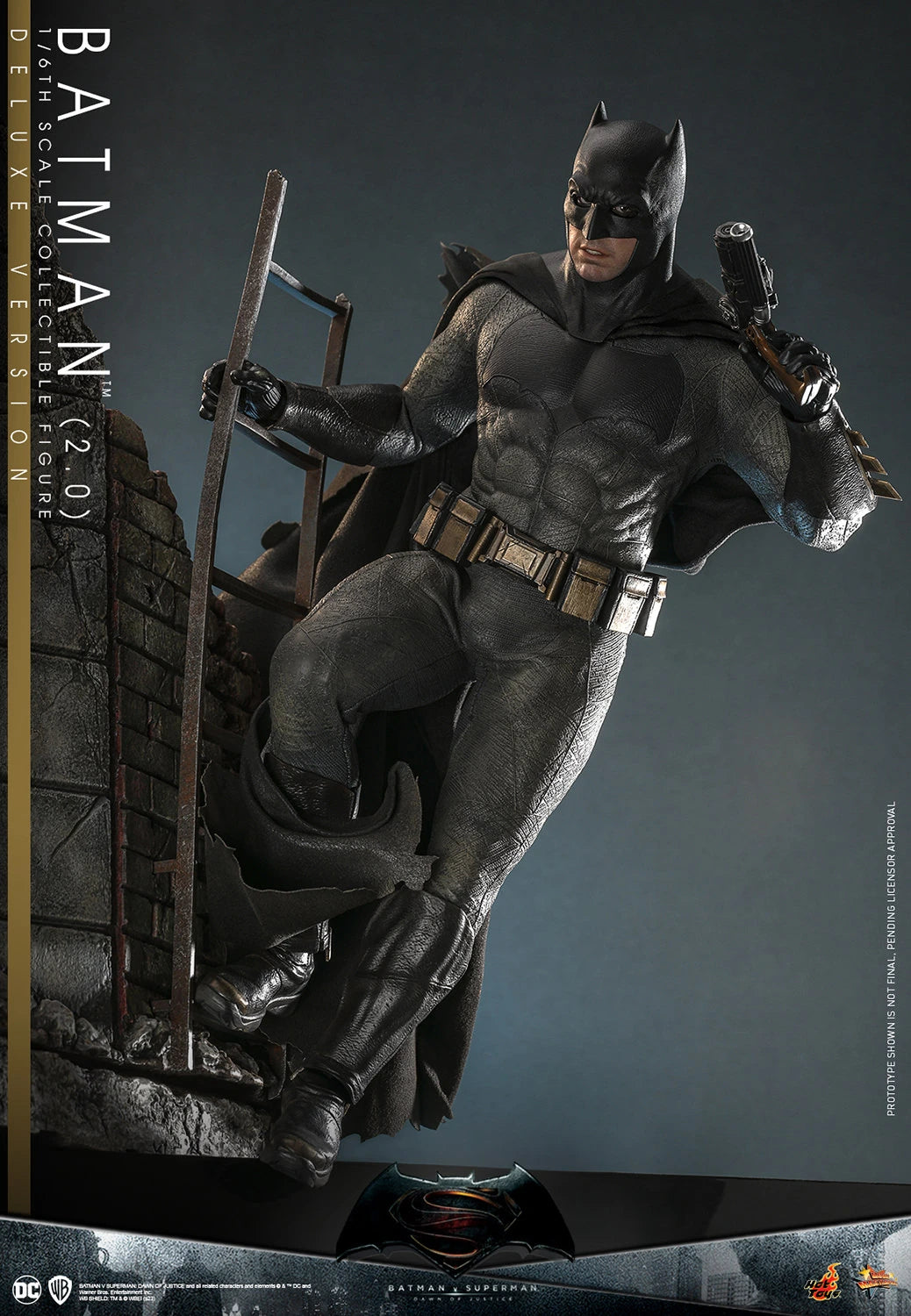 Hot Toys Movie Masterpiece Series: DC Batman vs Superman Dawn Of Justice - Batman 2.0 Deluxe Escala 1/6