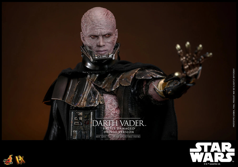 Hot Toys DX Series: Star Wars - Darth Vader En Batalla Con Luz Led Deluxe Escala 1/6