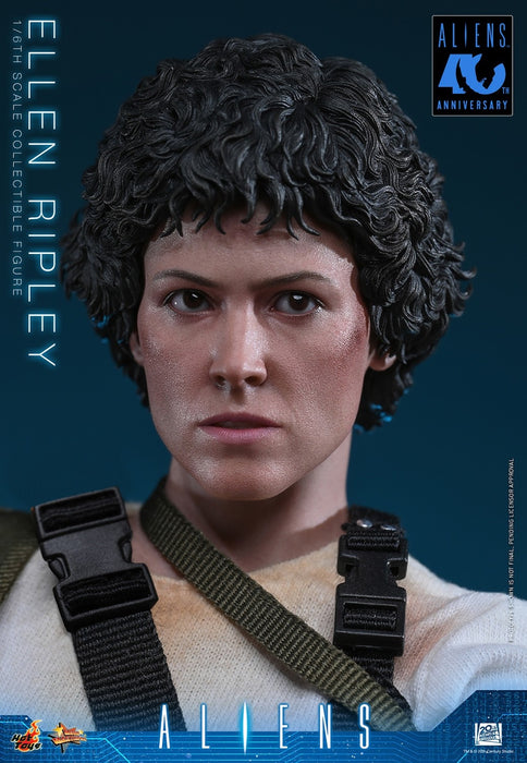 Hot Toys Movie Masterpiece Series: Alien - Ellen Ripley Escala 1/6