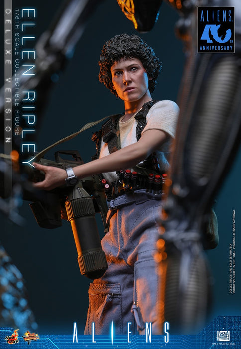 Hot Toys Movie Masterpiece Series: Alien - Ellen Ripley Deluxe Escala 1/6