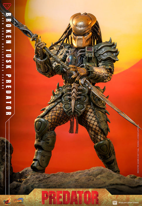 Hot Toys Comics Masterpiece Series: Aliens vs Predator - Broken Tusk Predator Escala 1/6