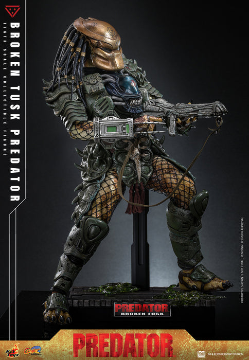 Hot Toys Comics Masterpiece Series: Aliens vs Predator - Broken Tusk Predator Escala 1/6
